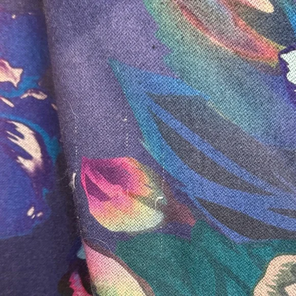 🌸 Floral Print Cape – One Size - Picture 6 of 6